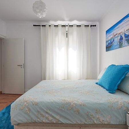 Appartamento T3 In Casa Da Mariquinhas Lisbona Esterno foto
