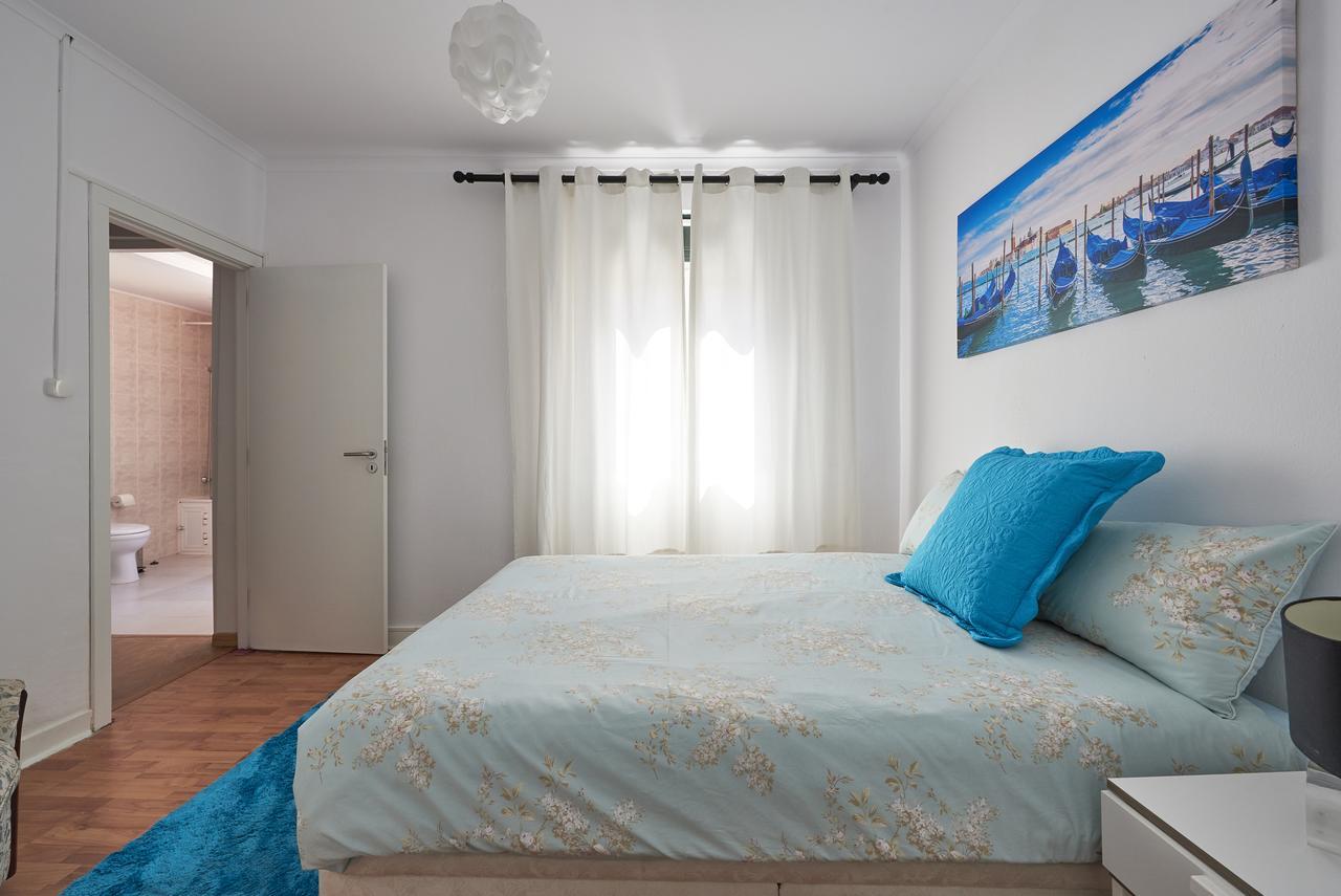 Appartamento T3 In Casa Da Mariquinhas Lisbona Esterno foto