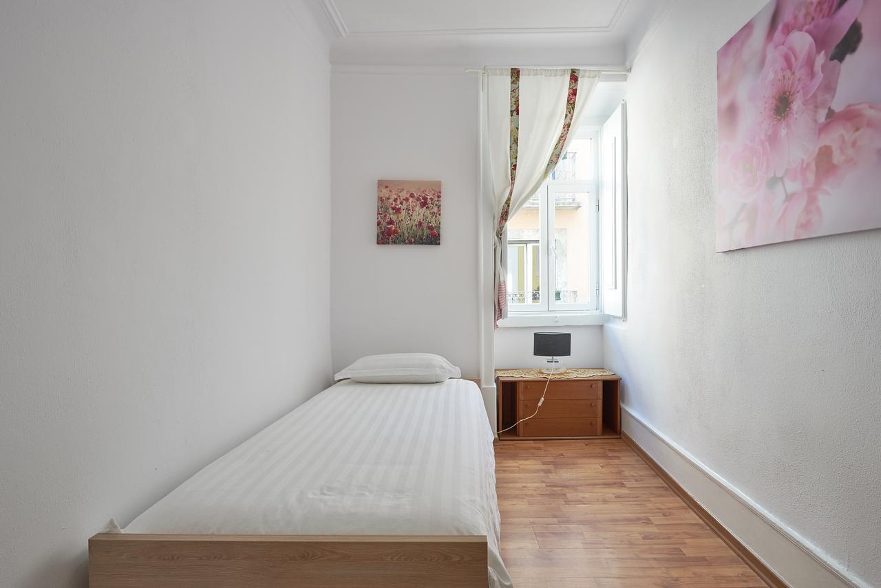 Appartamento T3 In Casa Da Mariquinhas Lisbona Esterno foto